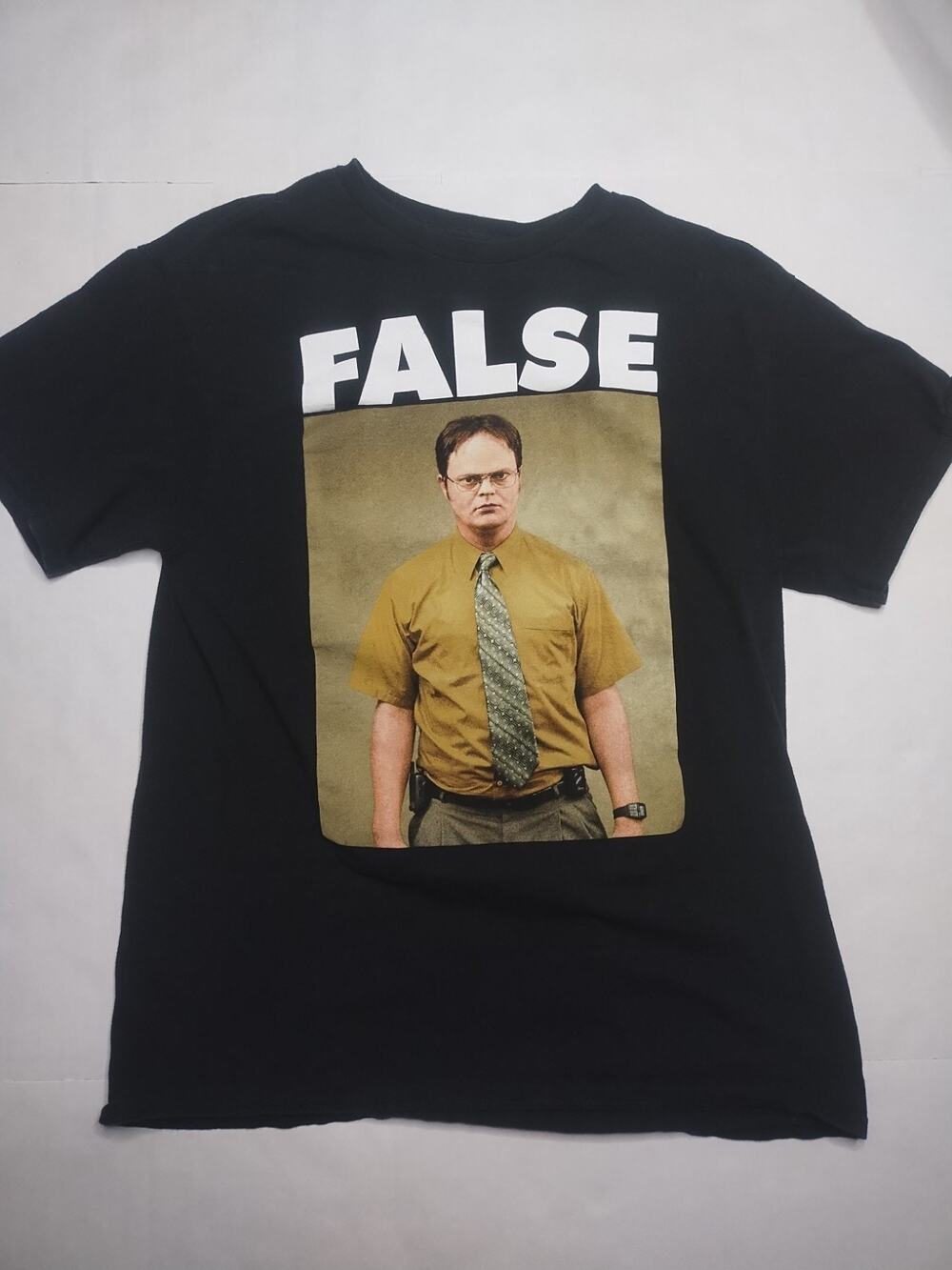 NBC The Office Dwight Shrute 'False' black short sleeve t shirt unisex Medium